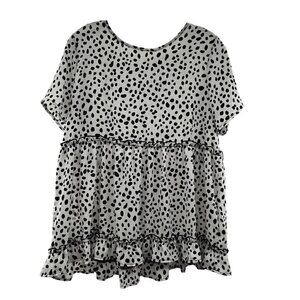 Perfect Peach Women's Short Sleeve Ruffle Hem Top Black/White Spotted Medium